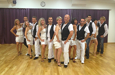 Danseurs de La Troupe 1001 Danses
